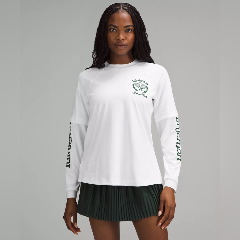 Lululemon - Layered Long-Sleeve T-Shirt
Tennis Club - White/Alouette